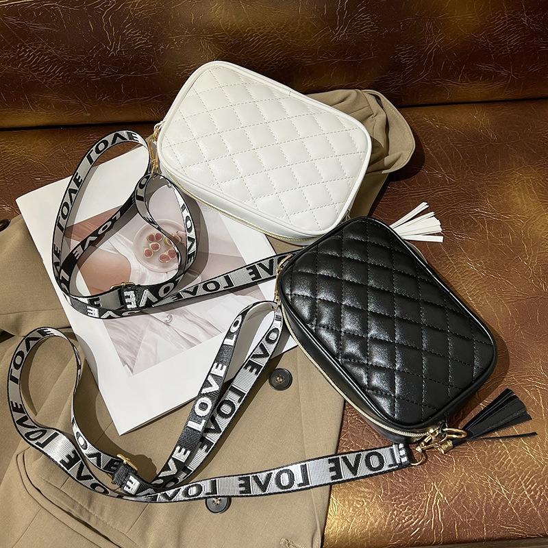 Small Square Bag New Shoulder Bag Women's Small Bag Texture Embroidered Bag