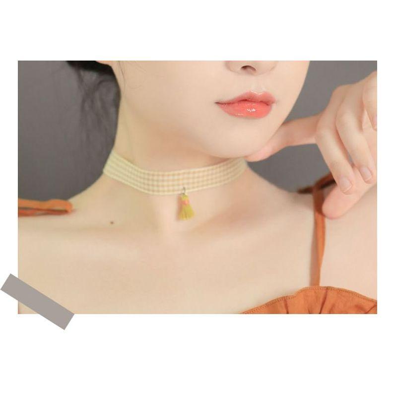 xixi - Slim Liquid Eyeliner - 4 Colors