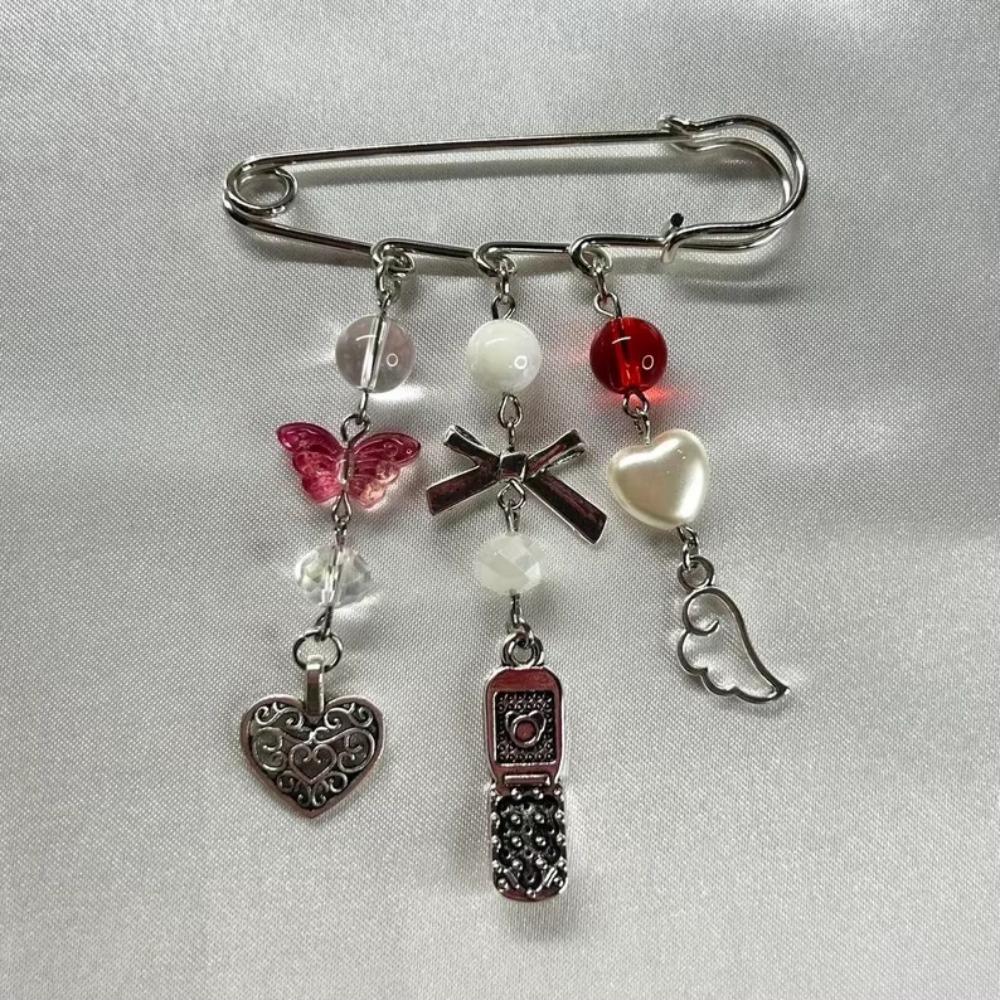 Bag Charm Sweet Brooch Clip Y2k Gothic Beaded Brooch Aesthetic Beaded Bag Pins  Bag Accessories