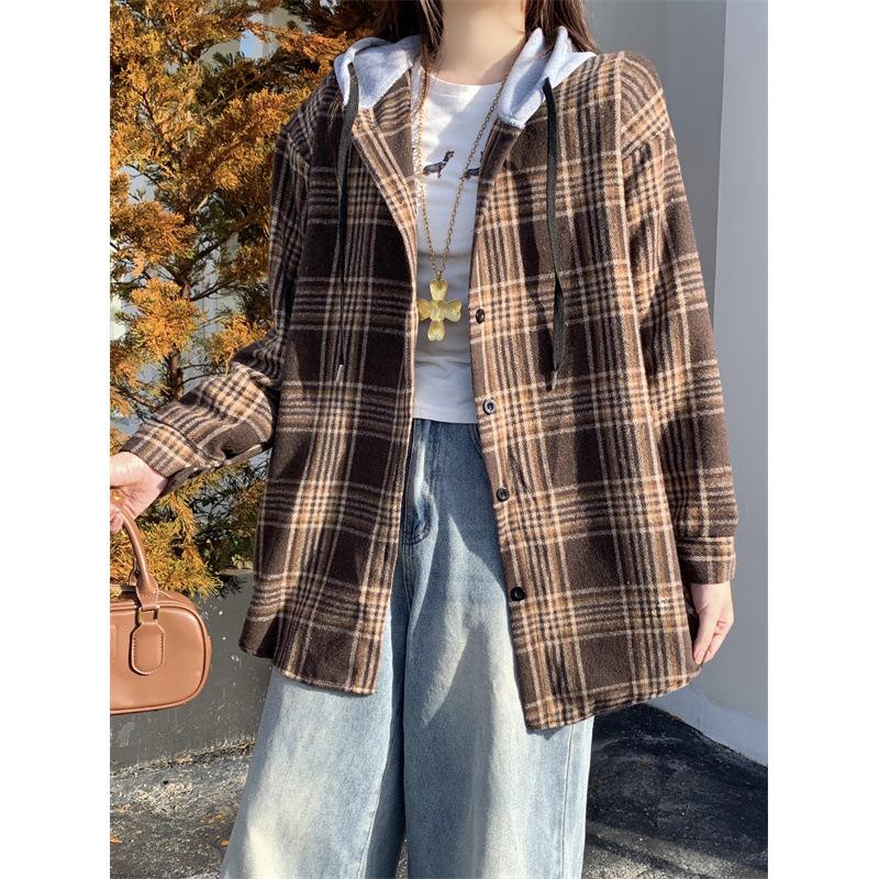 The real shot is not reduced, plaid retro shirt jacket autumn lazy cardigan design sense loose, hooded top