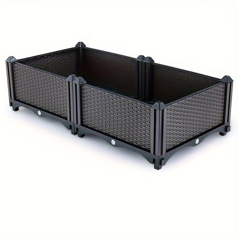 

Один собранный овощной и цветочный горшок на балконе на крыше паркового сада, ящик можно соединять бесконечно чёрный