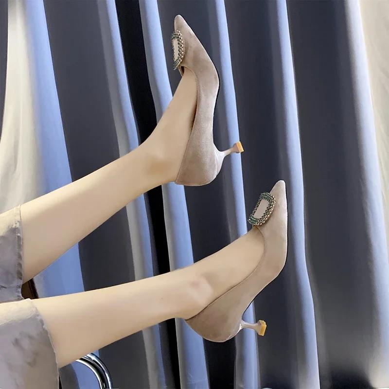 Fashion Women Mid Heeled Sandals Black Square Buckle Pointed Thin Heeled Baotou Banquet High Heeled Shoes Womens Shoes Tacones Mujer