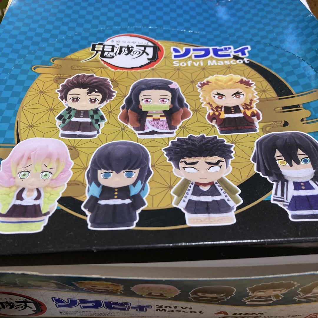 

[USED] Demon Slayer Soft Vinyl Boxed Item 7 Types Random 10 Pieces Outer Box Crushed