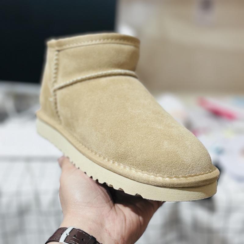 Short snow boots women's cowhide waterproof velvet cotton boots mini sheepskin fur integrated shoes warm and non-slip