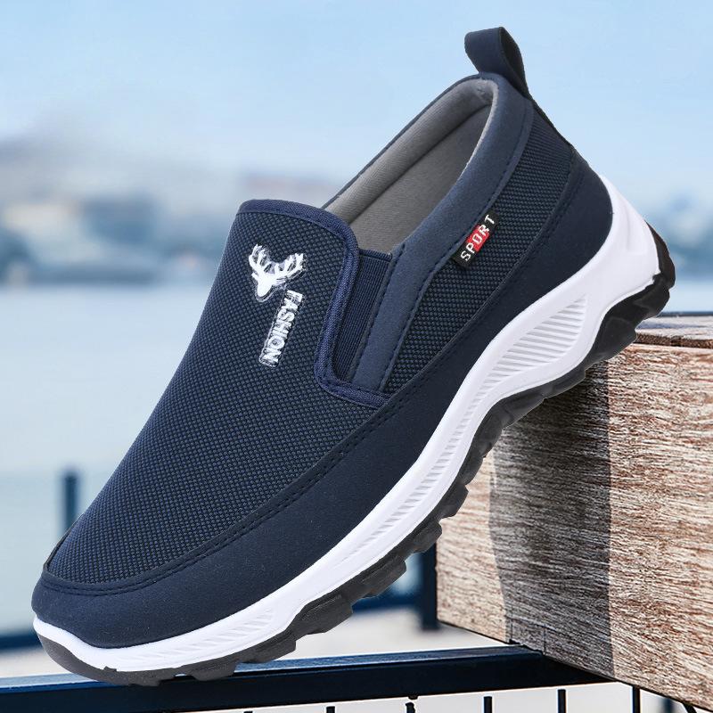 New Men Breathable Shoes Men Mesh Non-Slip Vulcanized Shoes Soft Sole Solid Color Sneakers Comfortable Loafers Shoes