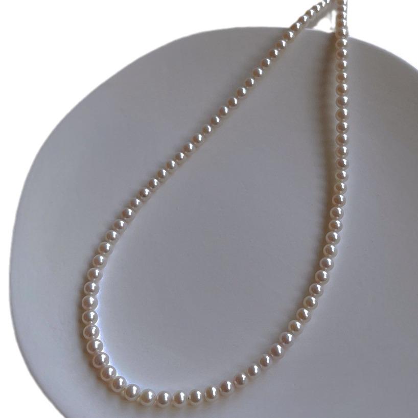 Náhrdelník z mincovního stříbra S925 s perlou Shijia a dětskými korálky - Vynikající kulatý lesk, Retro jemný choker pro ženy