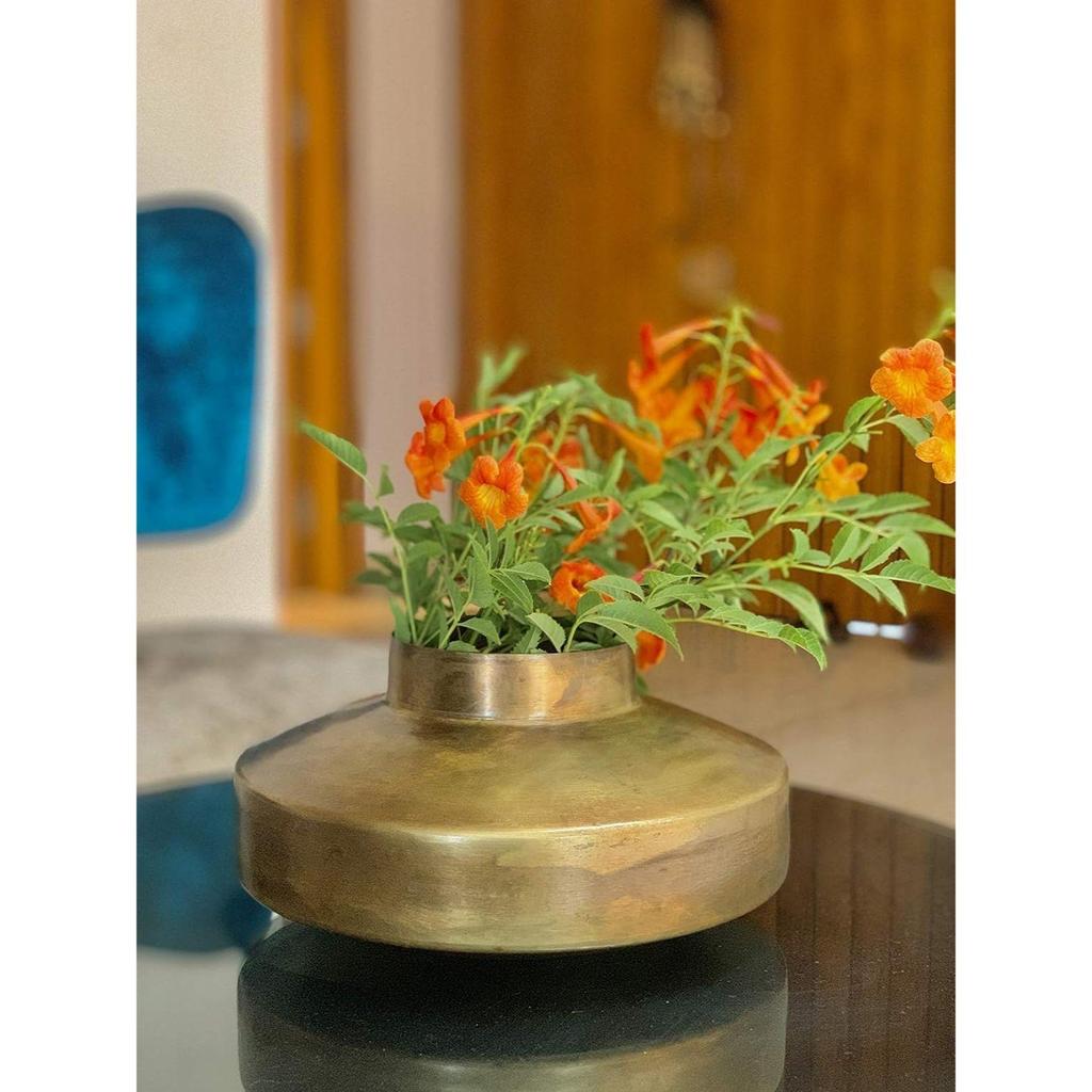 Hand Crafted Metal Flower Vases Metal Vase for Weddings, Events, Decorating, Flowers, Office, or Home Decor (Antique Brass)