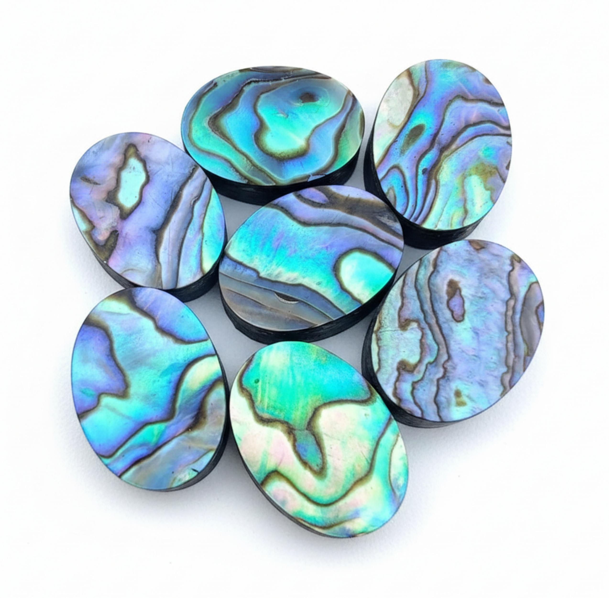 

Натуральный кабошон овальной формы из раковины абалона для изготовления ювелирных изделий на заказ 20x30mm синий