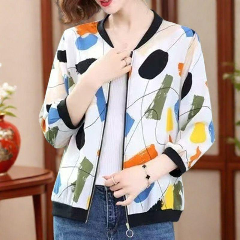 Women's Summer Chic Floral Cardigan - Lightweight, Age-Defying, Loose-Fit for Middle-Aged Mums