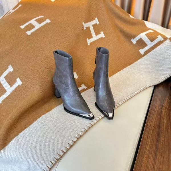 

Модные ботинки женские Новая обувь 2025 Задняя молния Роскошный дизайнерский Дамские Резина Высокий каблук Модные Острые до щиколотки Рок Острый носок ПУ Мета 35