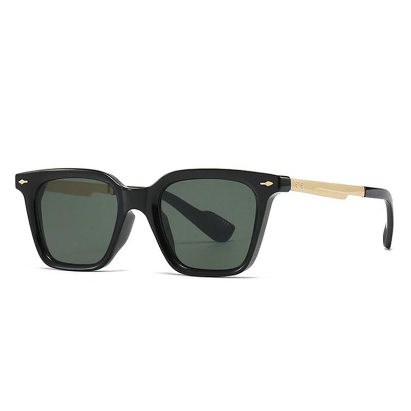 SHAUNA Fashion Square Women Luxury Rivets Sunglasses Retro Gradient Shades UV400 Men Trending Sun Glasses