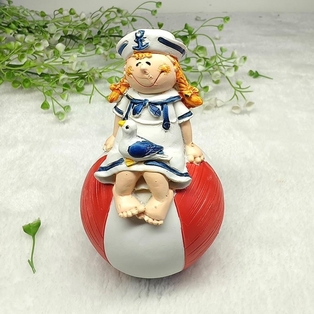 Mediterranean Style Salute Doll Ornament Resin Crafts Couple Figure Model Entrance