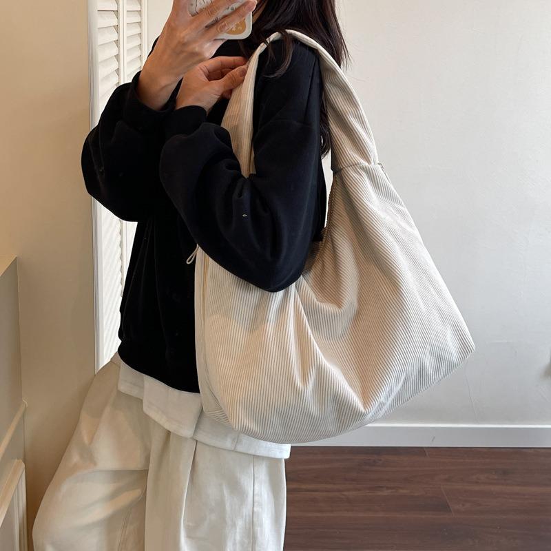 New Corduroy Women's Shoulder Bag, Simple and Convenient Travel, Large-capacity Shoulder Bag, Simple and Fashionable Bag