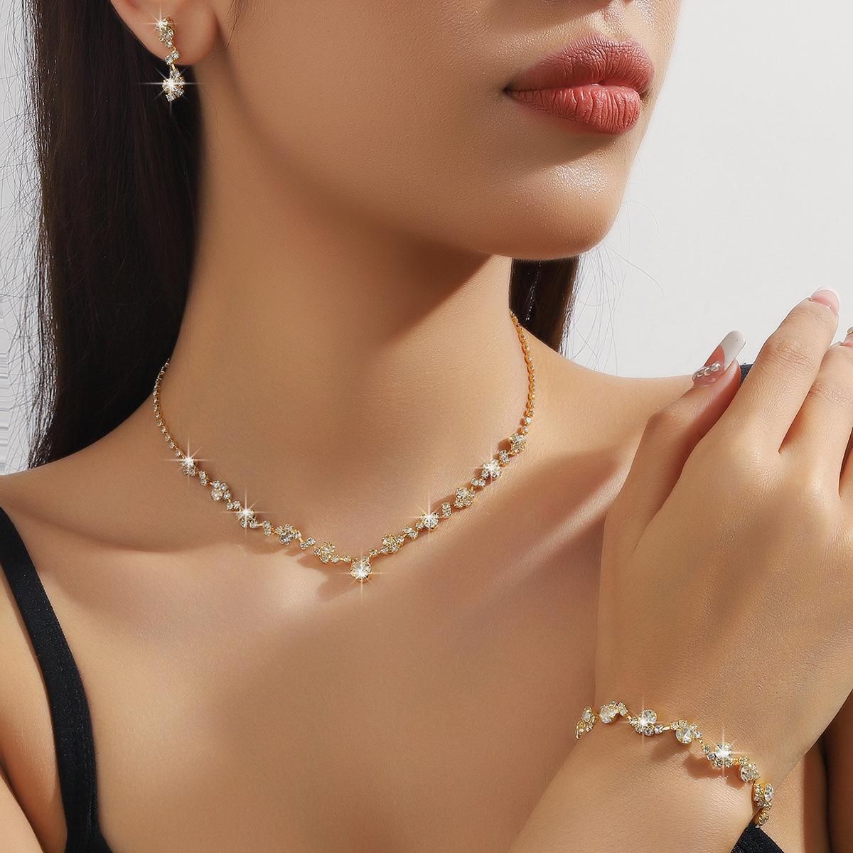 

Simple And Exquisite Jewelry Set - Necklace, Earrings, Bracelet Set. Wedding Jewelry Set For Brides.