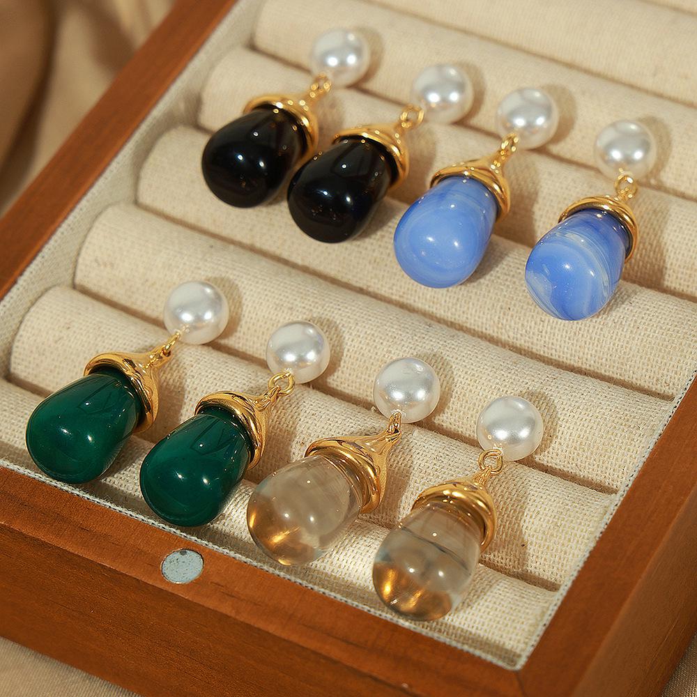 

Korean Style Titanium Gold Faux Pearl Earrings - Versatile Women s Resin Design