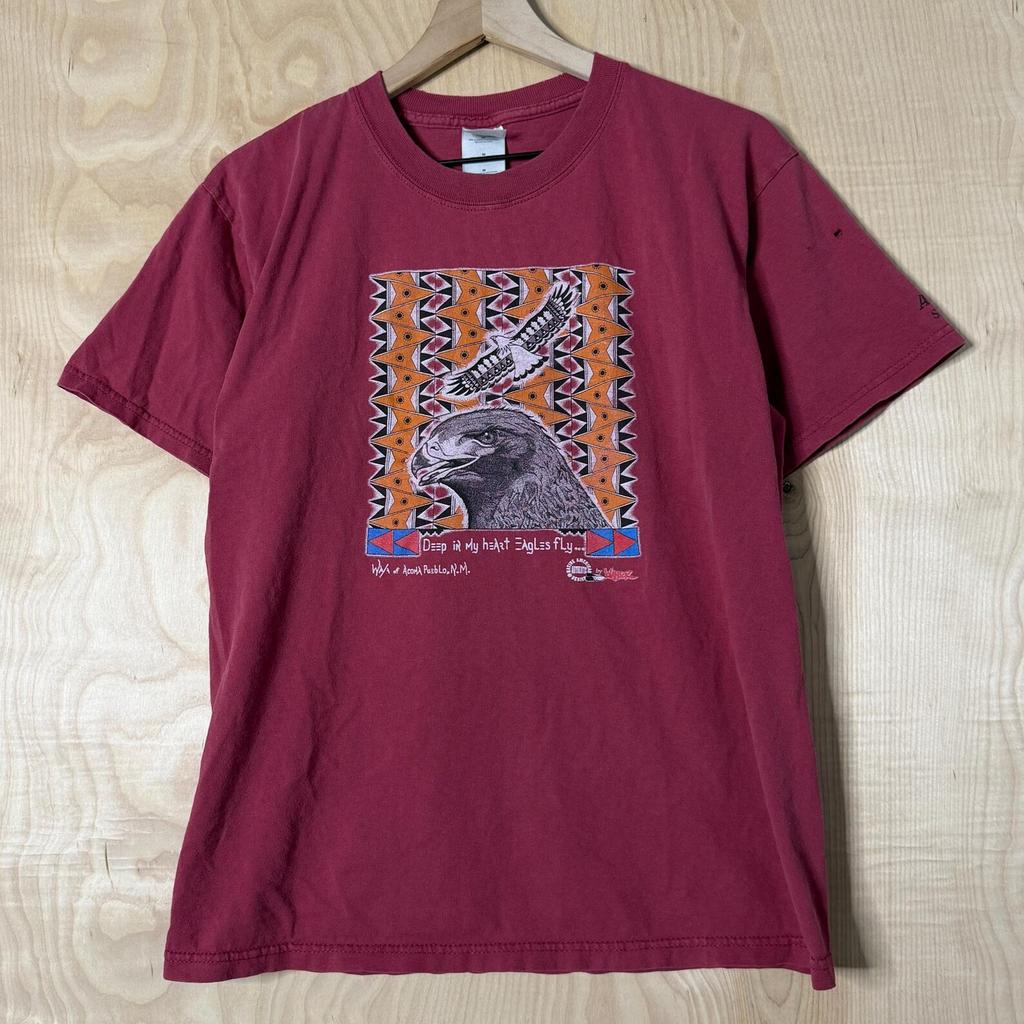 Vintage Y2K Deep In My Heart Eagles Fly Art Graphic Red T Shirt size Medium