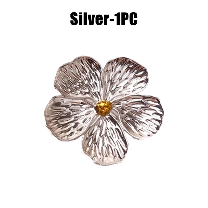 96PCS Bloom Napkin Ring Flower Types Decoration Napkin Holder Plum Blossom Napkin Buckle for Hotel Parties Feast Dining Table