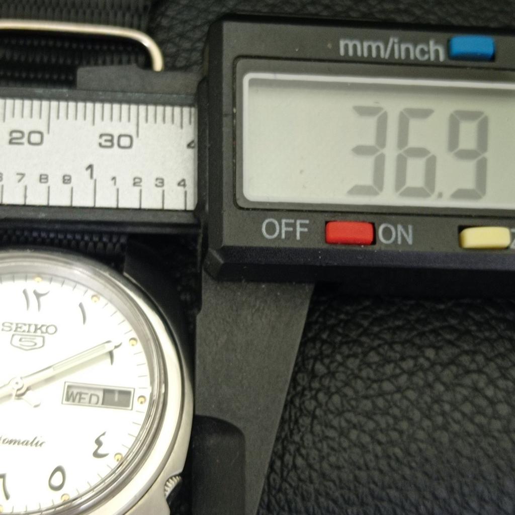 Seiko 5 AUTOMATIC JAPAN MENS 6119C VINTAGE ARABIC SILVER DIAL WATCH A702454-5 R124-a702454