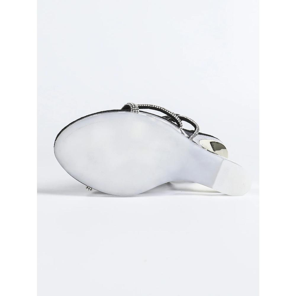 2026 Europäische und Amerikanische Sexy Neue Mode Dicke Ferse Wasserdicht Tischriemen Riemchensandalen, Damen LFD-9930-4