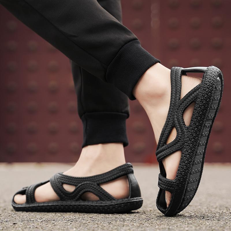 Sommermotetrend Ensfarget Utendørs Sandaler Strandsko Fritidssko Hullsko Latesko