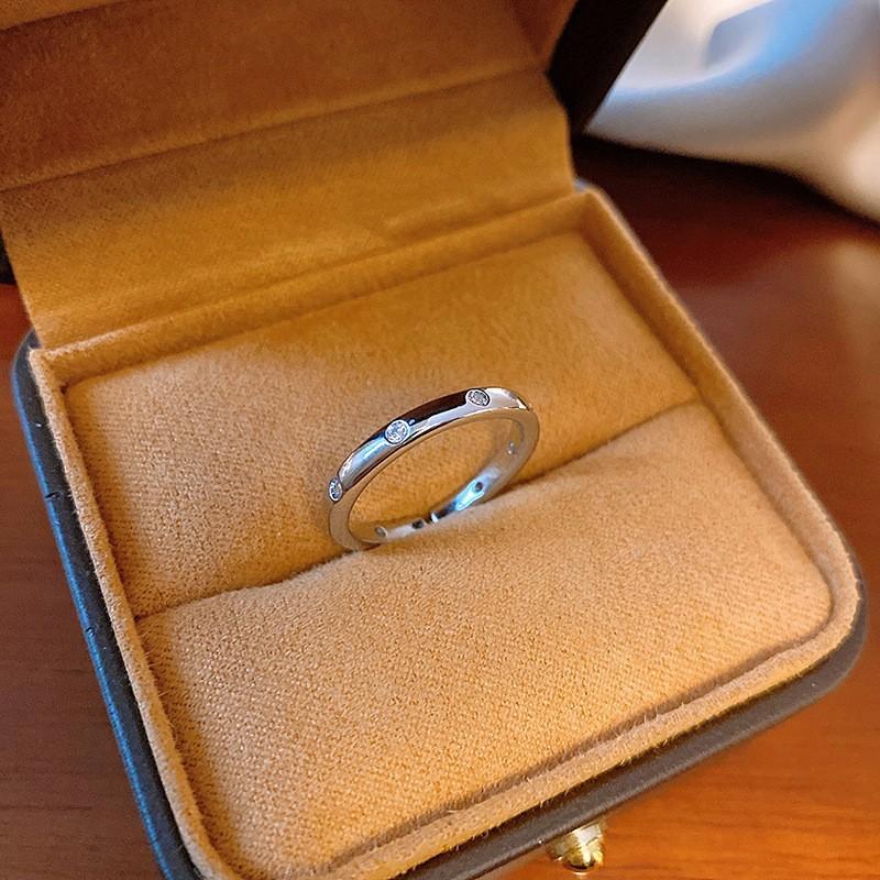 Electroplated Korean artificial opal zir*****pen ring, a sexy index finger ring jewelry.
