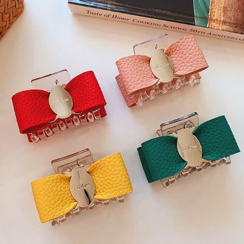 Women s Lovely Mini Leather Clip Pin (Ribbon Style) Number 10