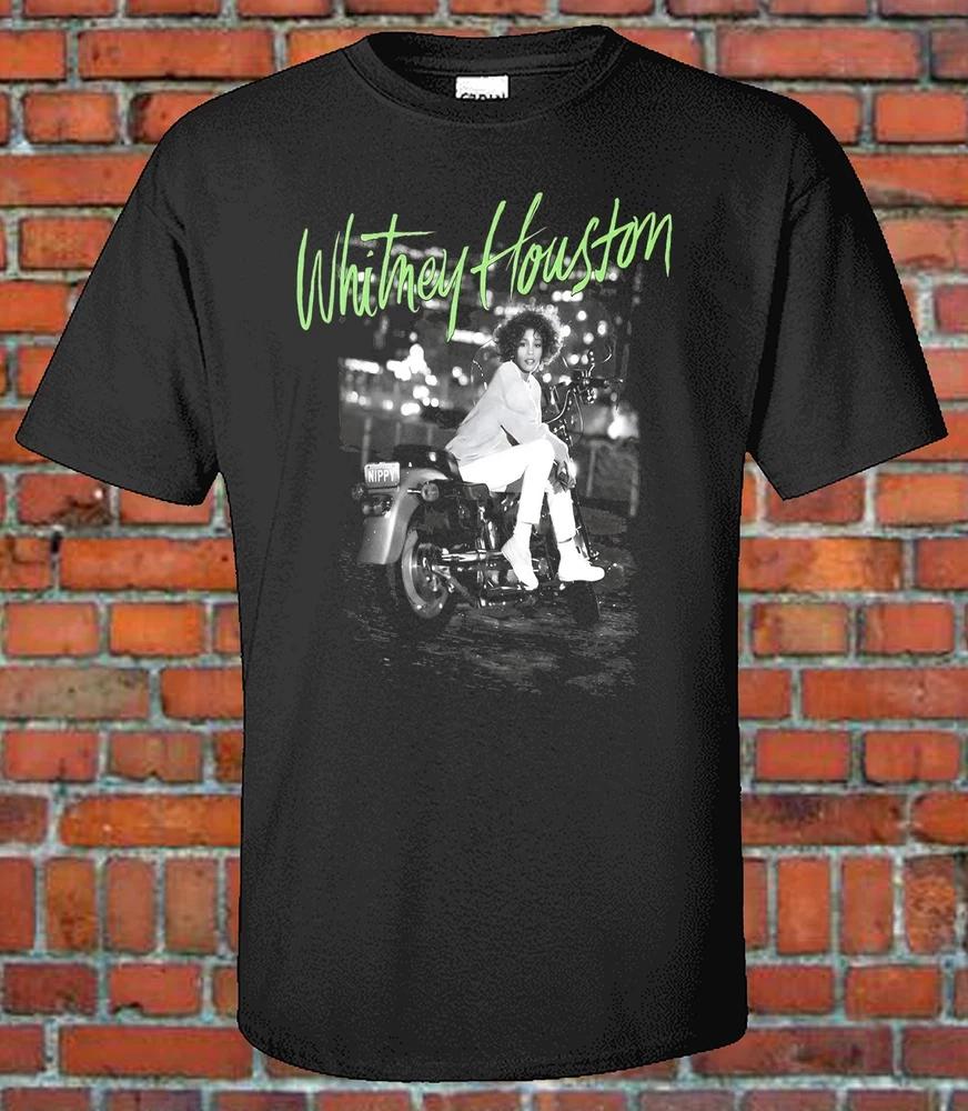 Whitney Graphic Tee M