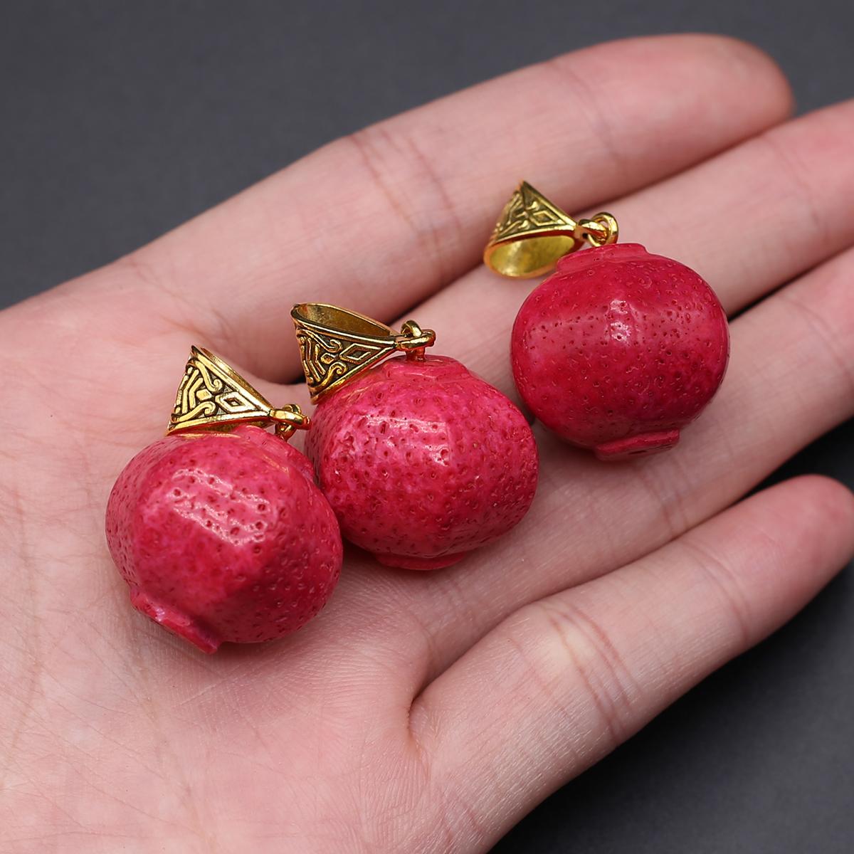 

1 шт. кулон из синтетического красного коралла, необычные подвески для изготовления ювелирных изделий, аксессуары для ожерелья «сделай сам», 13 × 18-15 × 20 мм 13×18-15×20mm красный