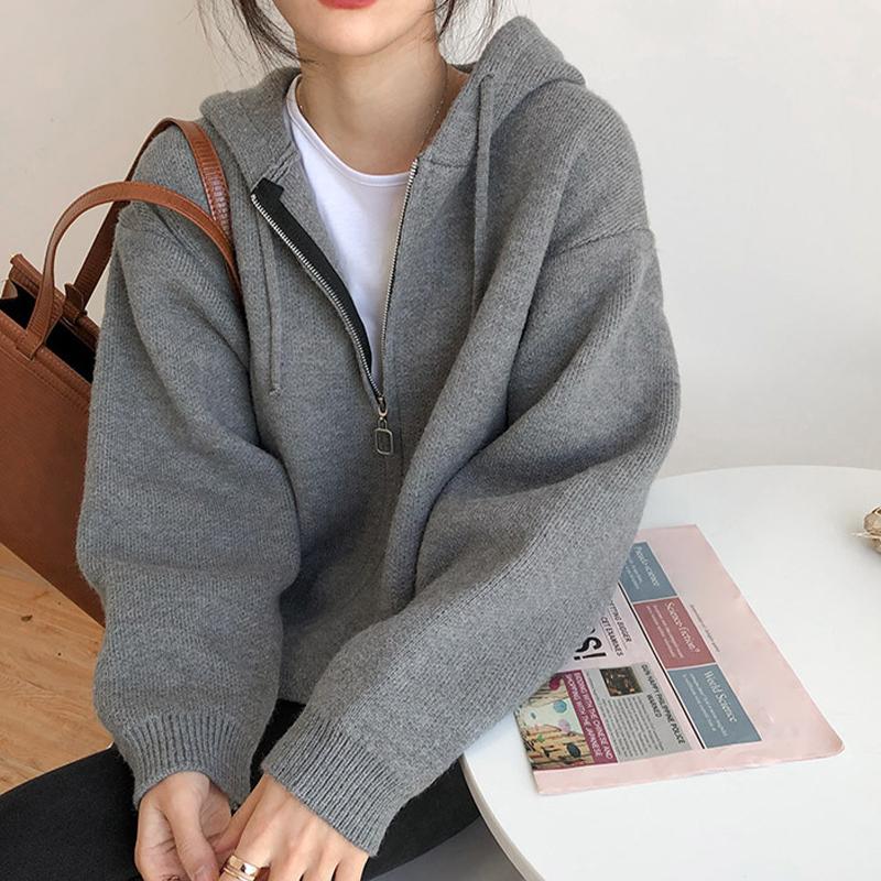 Вязаный кардиган с капюшоном на молнии — фото 18