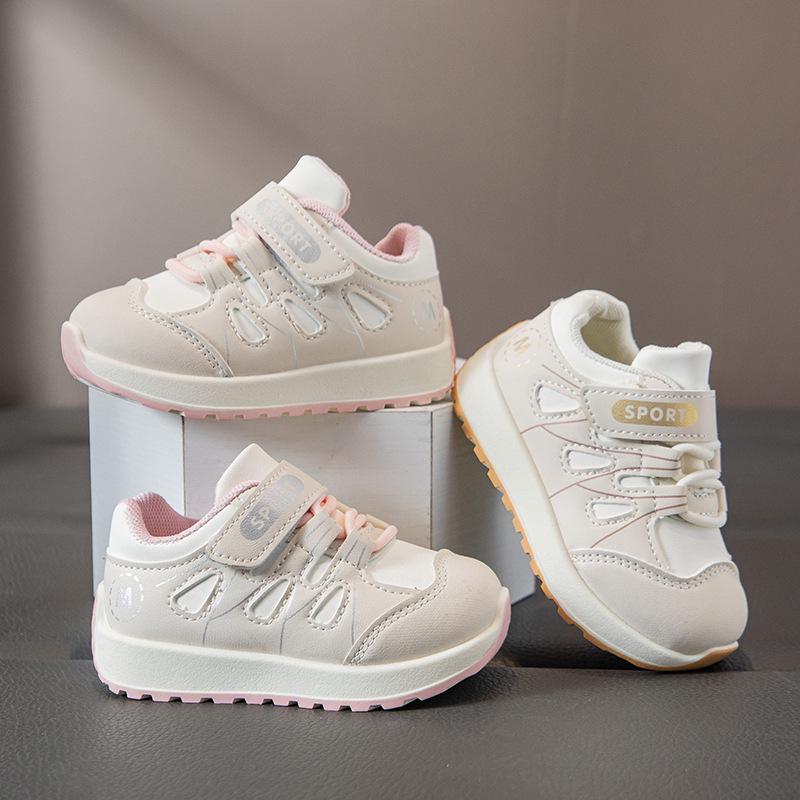 2026 Spring New Arrivals: Girls' Soft Sole Leather Shoes - Non-slip, Comfortable, Fashionable for Kindergarten.