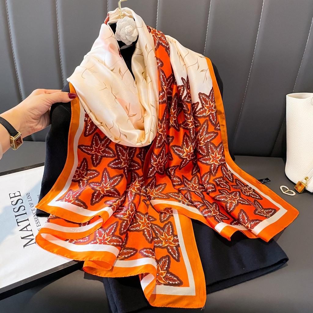 Lijin Satinschal weiblicher Schal dünn neuer Druck Frühling und Sommer Yangqi Mode Schal Mitfahrgelegenheit langer Seidenschal Schal Schal