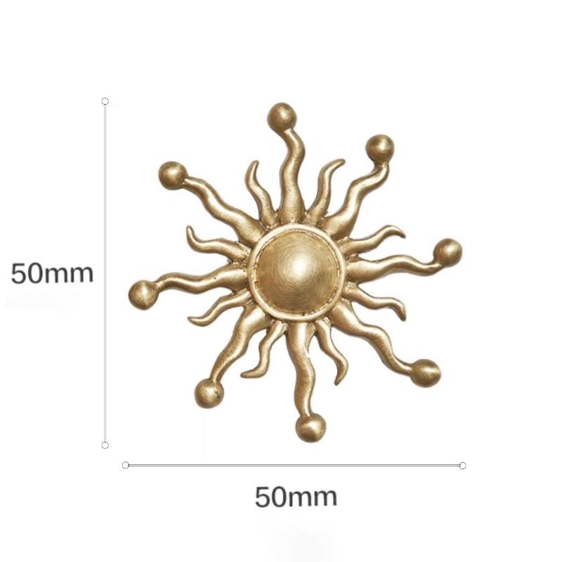 

Brass Sun Shaped Knob European Style Light Luxury Art Cabinet Handle Creative Drawer Knob Personalized Shoe Cabinet Knob