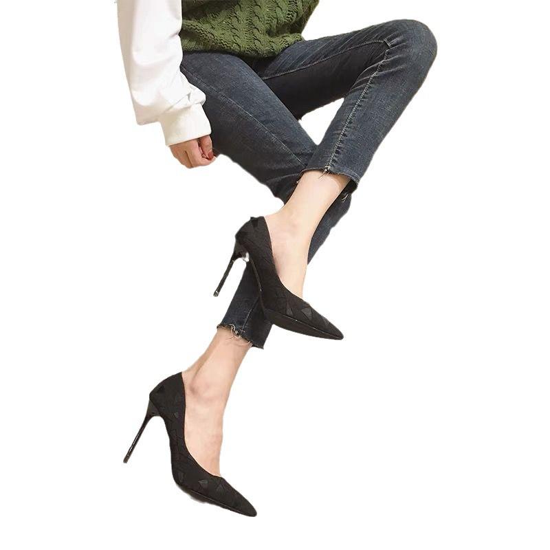 Reine Schwarze Sexy High Heels - 2024 Koreanischer Stil Spitzschuhe Stilettos für Damen, Ideal für Arbeit und Veranstaltungen.