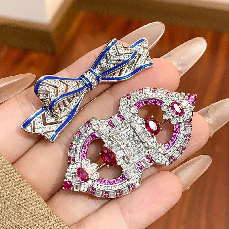 Accessories Color Treasure Brooch Clothing Accessories Suit Cheongsam Sweater Imitation Out Of Light Pin Women'S High Sense Versatile