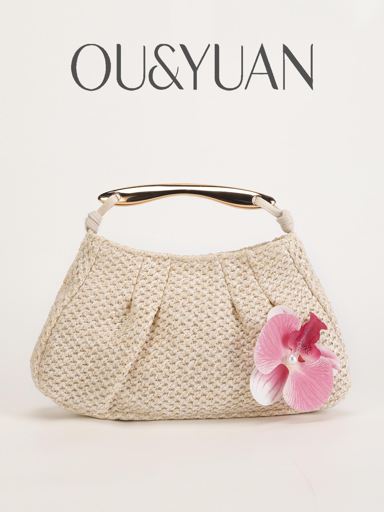 Handwoven straw handbag women s summer new flower decoration niche high-end handbag casual outing