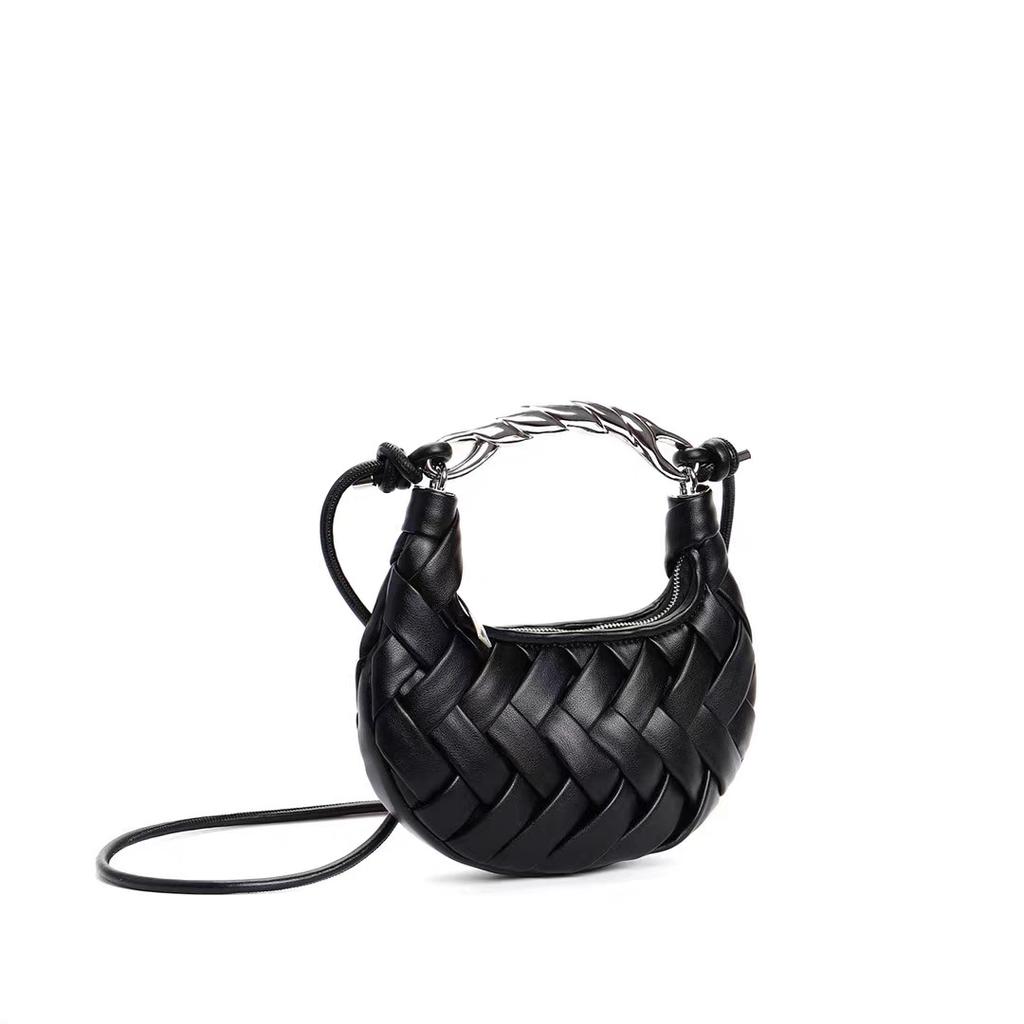 Woven Bird'S Nest Bag Women'S Niche Personality High-End Handbag Exquisite Versatile Shoulder Messenger Bag
