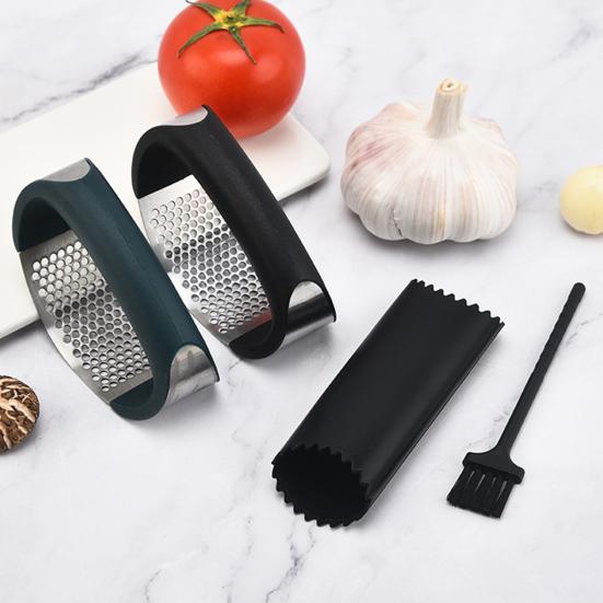 Stainless Steel Garlic Press Manual Ginger Nuts Mincer Crusher Ergonomic Kitchen Gadget for Home Restaurant