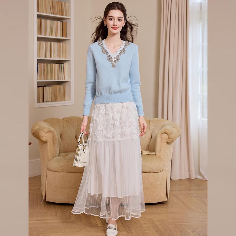 Bailuyu French Elegant V-Neck Beaded Knit Sweater