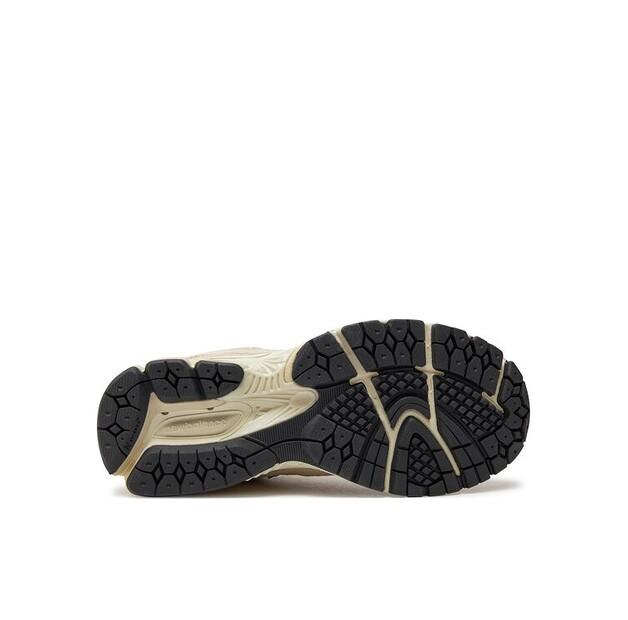 Мужские кроссовки New Balance M2002rcc серые