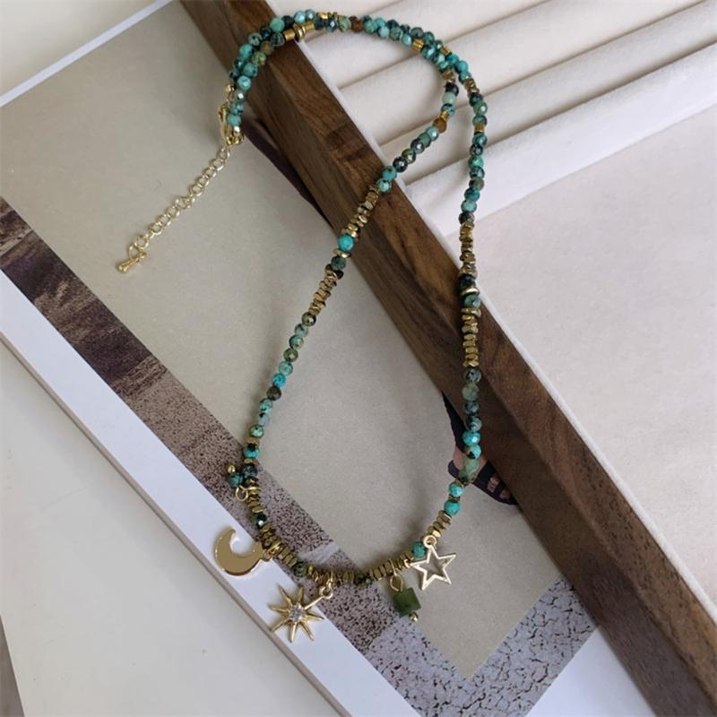 Colorful Beaded Sunflower Necklace Handmade Pendant Necklace Adjustable Chain Necklace Unique Style Jewelry for Women