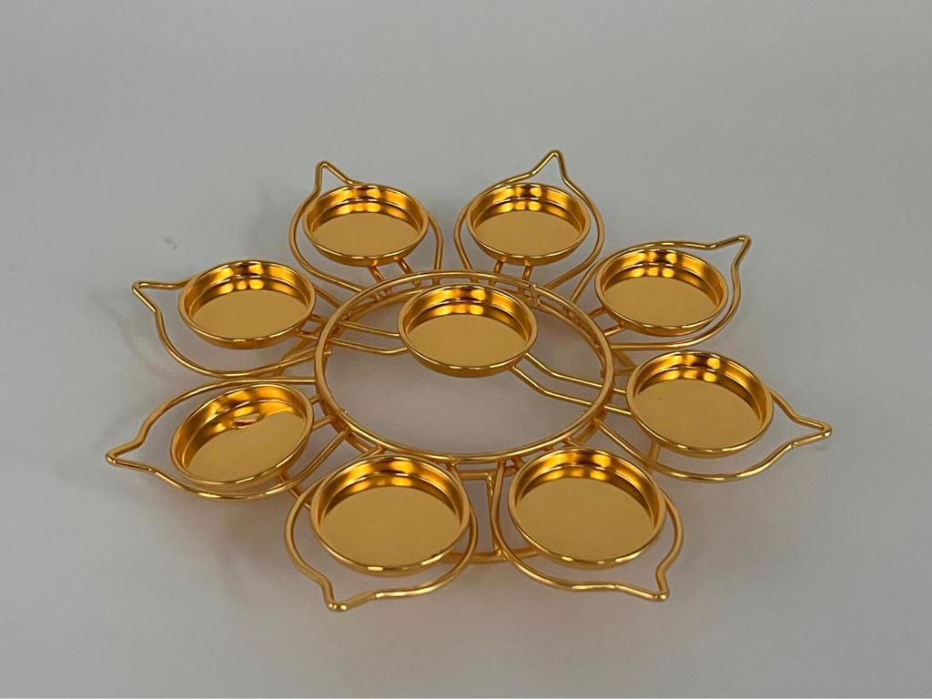 Einschichtiger Lotus Neun-Sterne Legierung Ghee Lampenständer - Teelicht Neun-Tassen Kandelaber Halter.