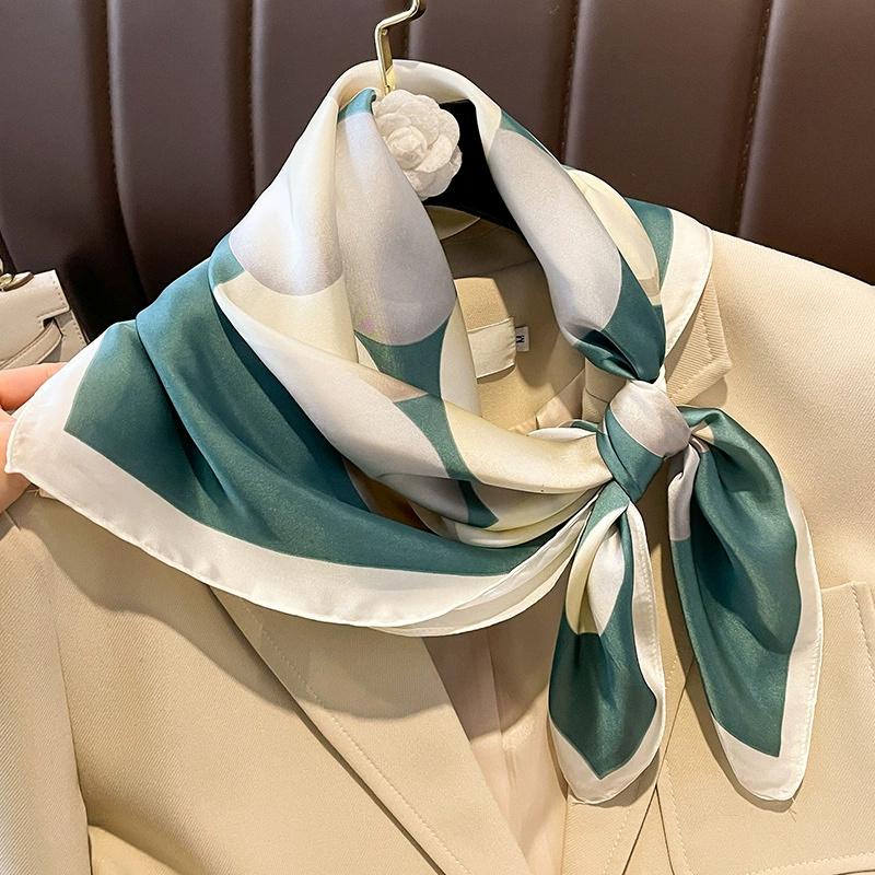 Luxury New Style Square Headscarf Women Sunscreen Beach Kerchief Popular The Four Seasons Scarves  Design 70X70CM Silk Hijab