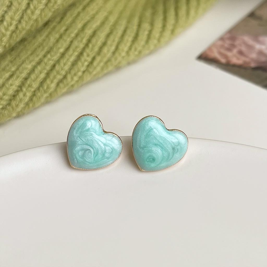 

Зеленые серьги-цветы в стиле Мори: Стильный, Универсальный и Элегантный для Женщин