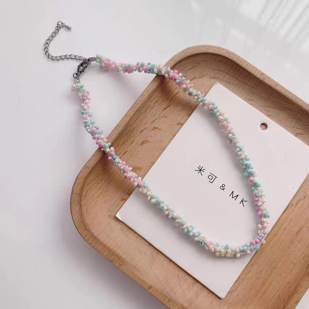Color beaded necklace women's summer collarbone chain light luxury niche design sense collarbone chain 1111 new neck chain