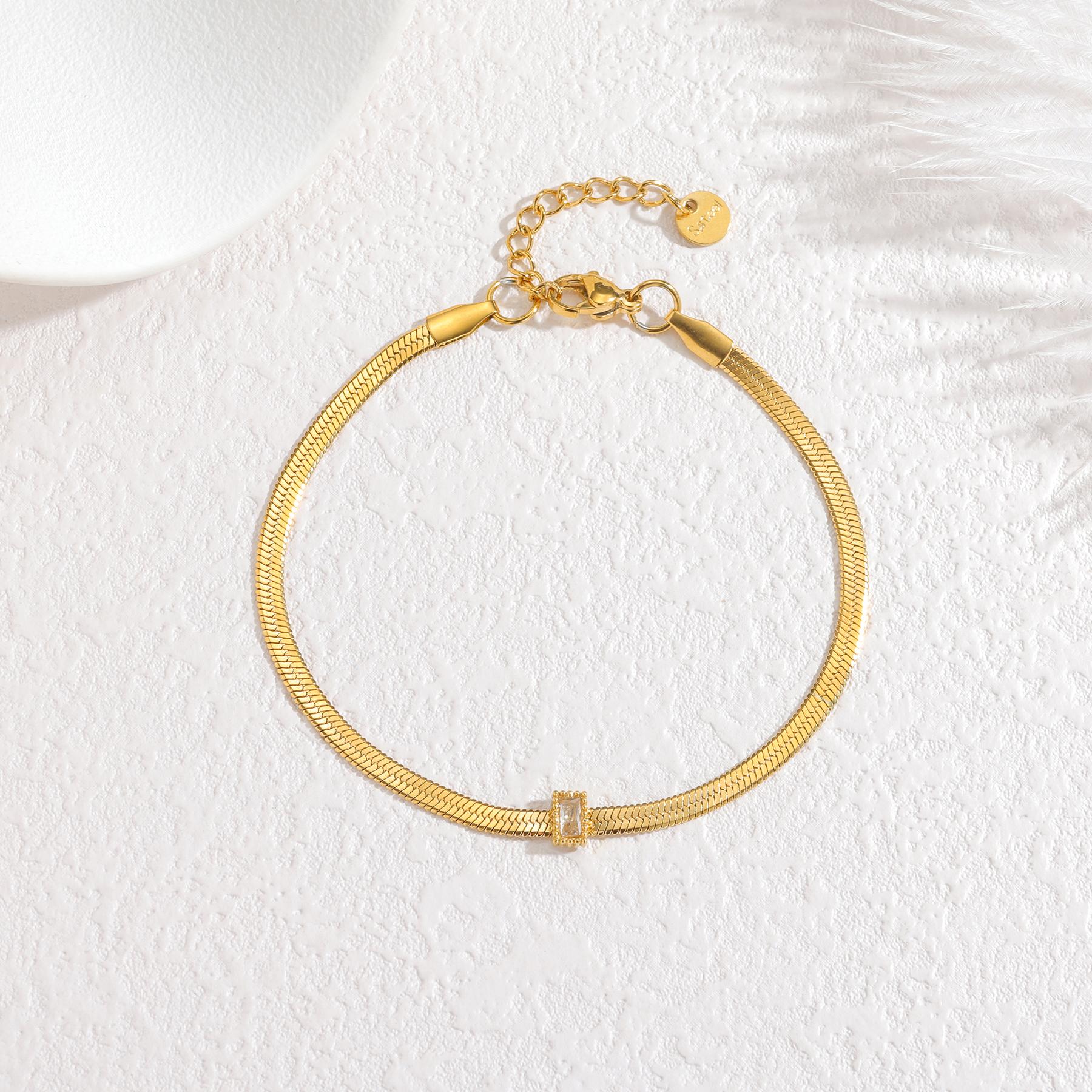 

Atoztide Fashion Multi-Element Small Pendant Bracelet for Women Stainless Steel Zircon Star Sun Bead Chain Bracelet Jewelry Gift Gold Color