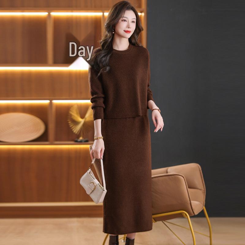 Japanese Batwing Sleeve Two-Piece Set: Fashionable Pullover & Split Skirt In Small Fragrance Style.