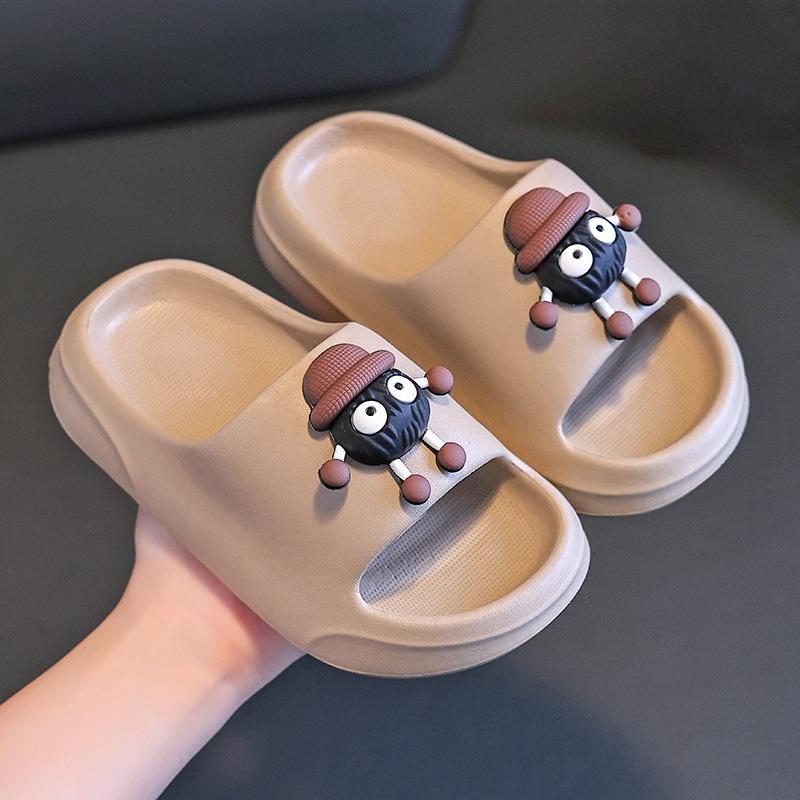 

Slippers for Boys and Girls. Cartoon-style Cute Soft-soled Shoes. Flip-flops. 24-25 кавовий