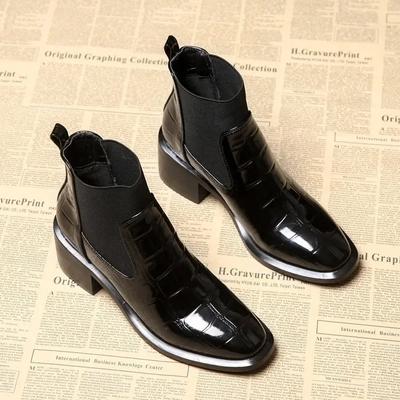Luxus Damen Chelsea Boots 2024 Leder Damen Slipper Frühling Herbst Hohe Stiefeletten Mittelhohe Absätze Damen Stiefelette Schaft Schwarz