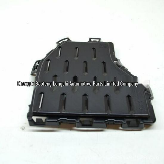 51118069213 and 51118069214 are compatible wind deflector base plates for the BMW X5 G05's front bumper, left and right sides.