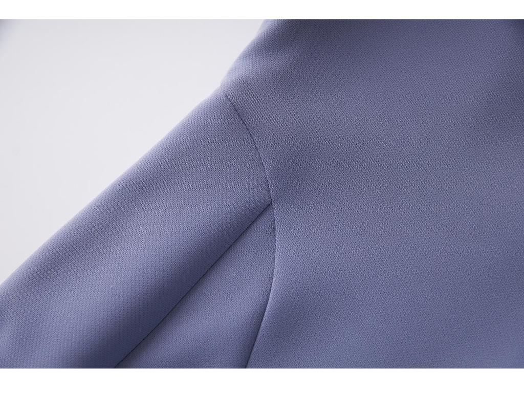 Elegant French Noblewoman Crescent Sleeve Waist-Cinched Mid-Length Dress for Women
